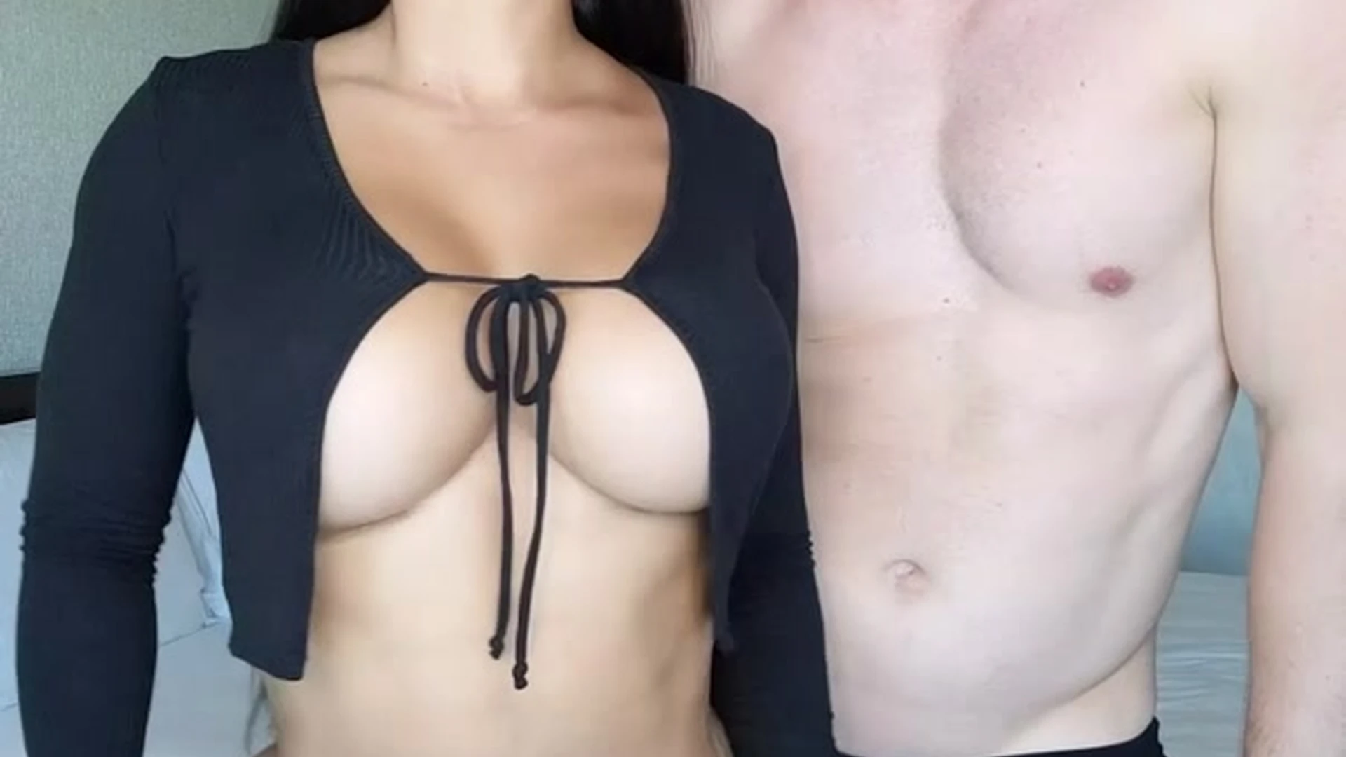 Exposed dangly Sara Retali masturbating