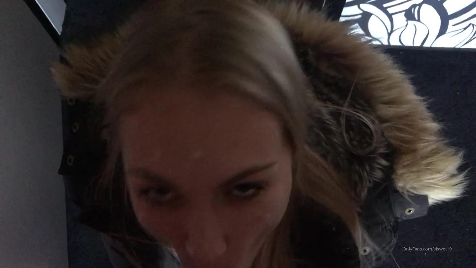 wench Siswet19 solo Exposed