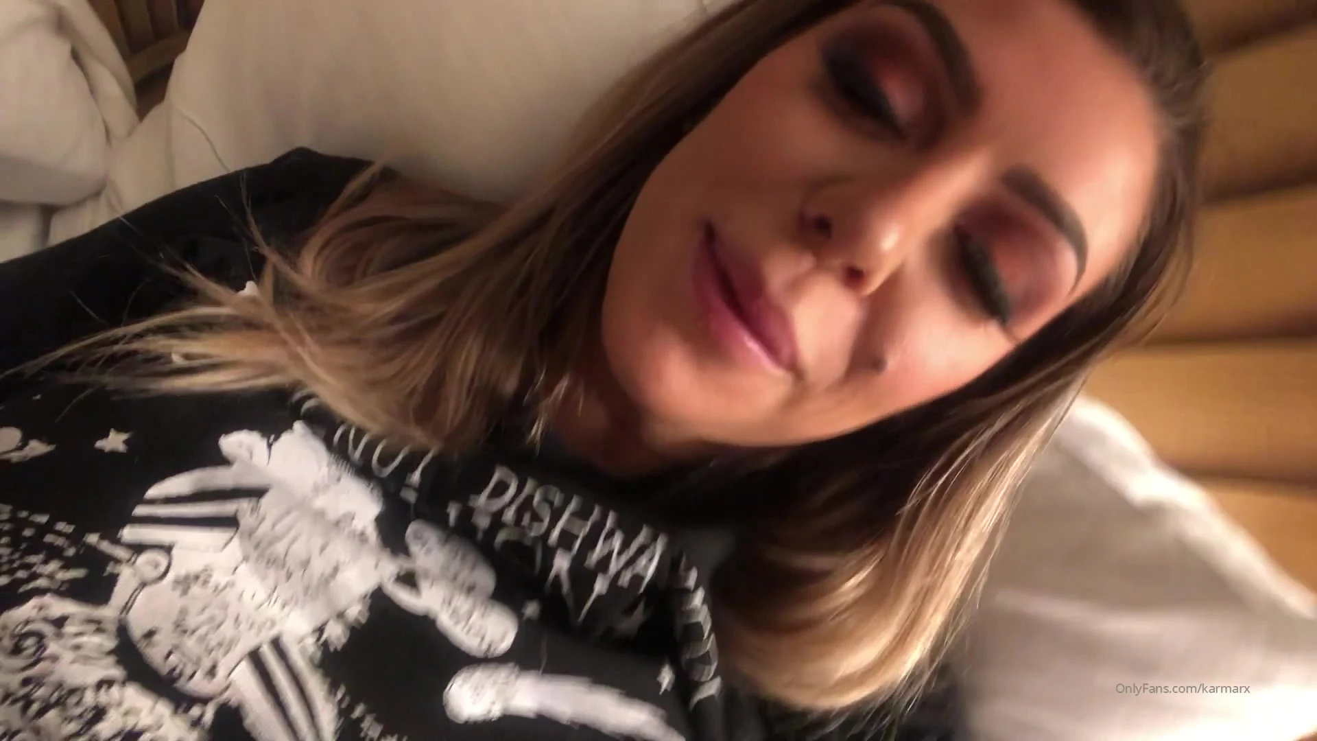 wallflower sucking Karma Rx erome