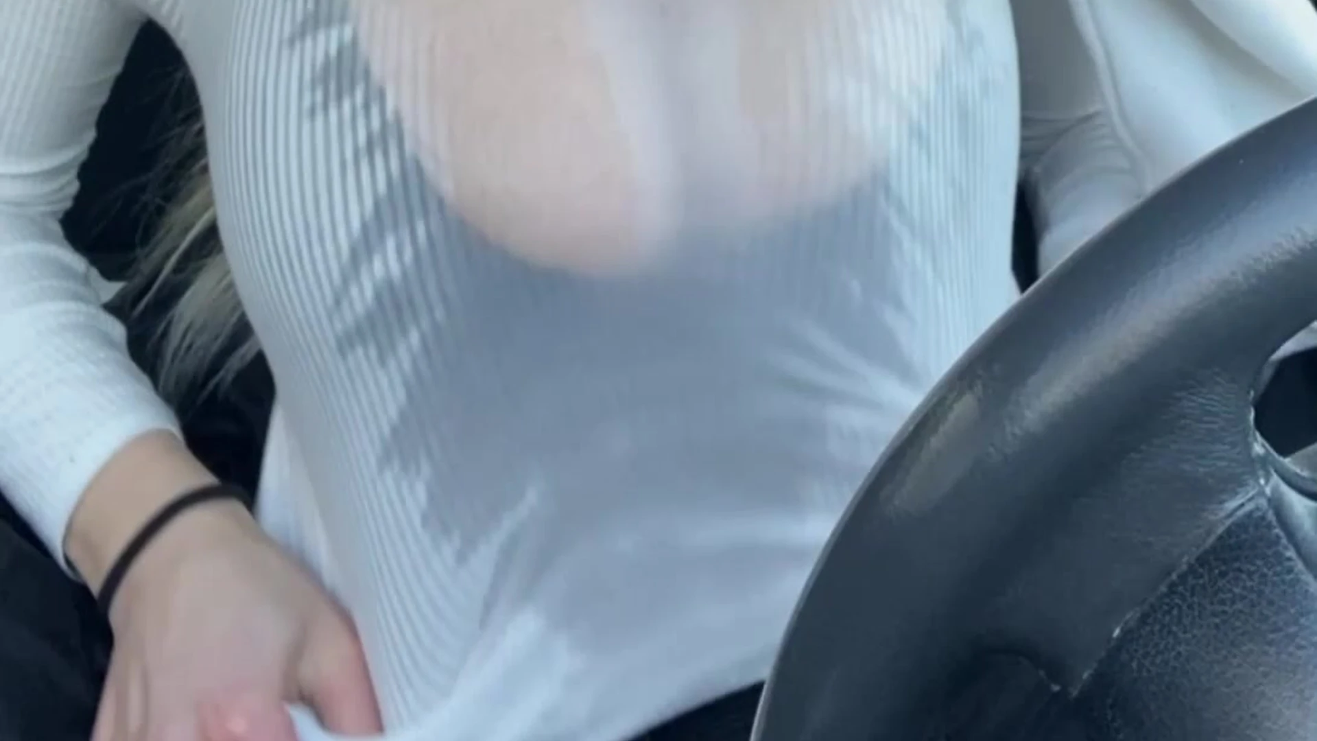 hirsute Dripping Sierralisabeth solo