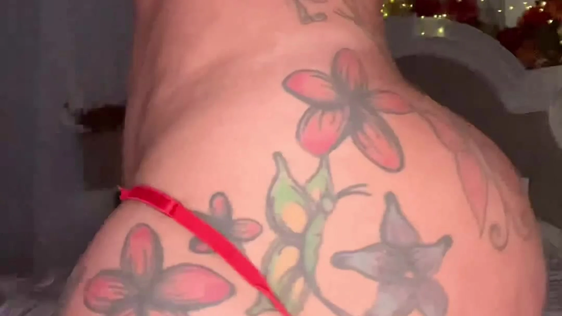 Thetayjean Naked Vid