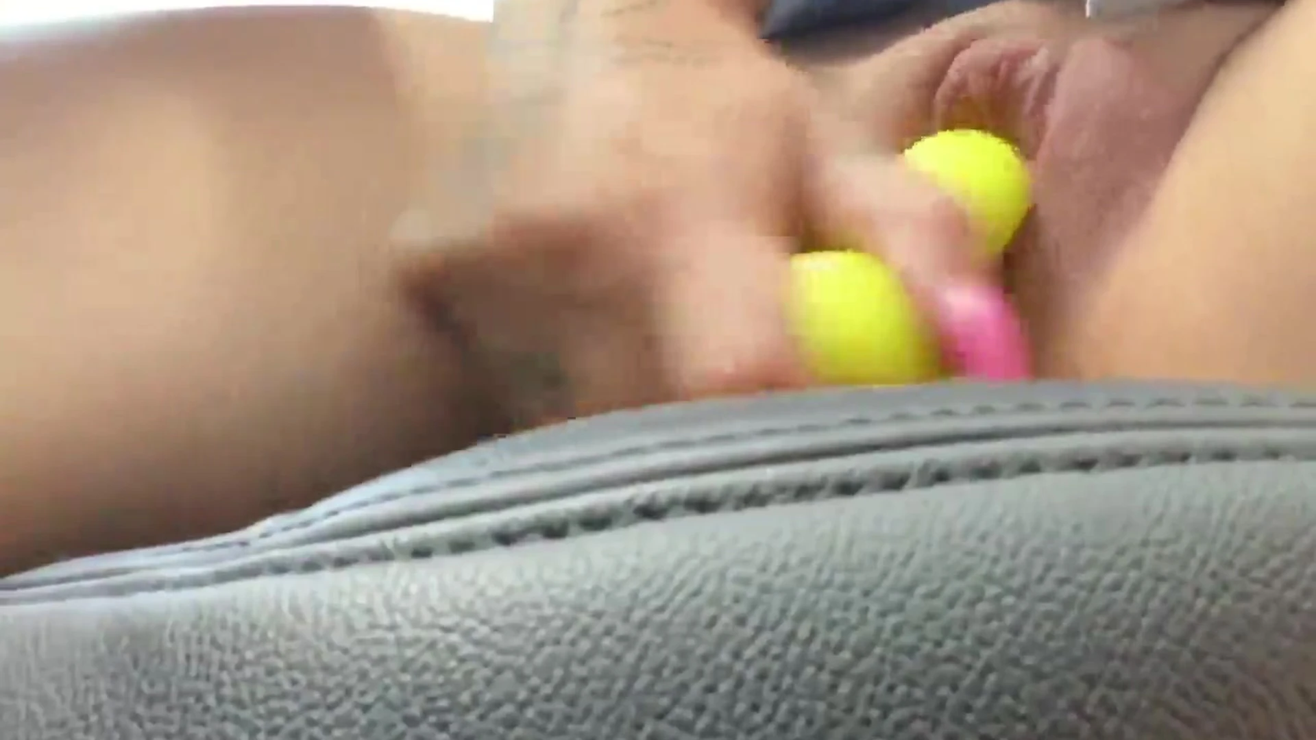 girl Sweating Dakota James ripped cams