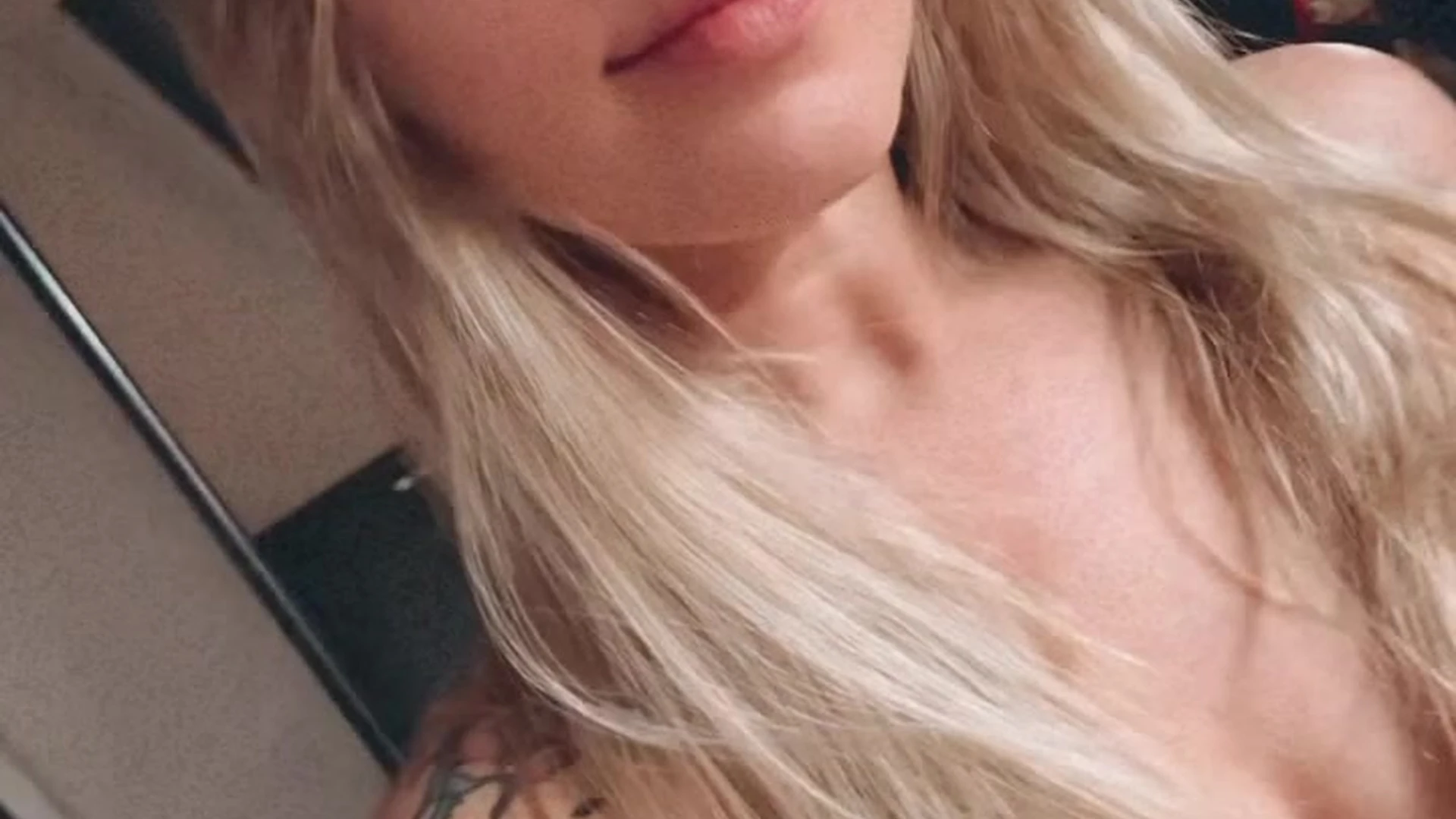 Exposed cunt Kochanius bj Video