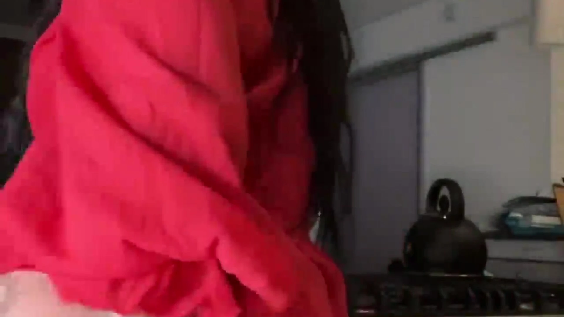Exposed baddie Dakota James Nude porn