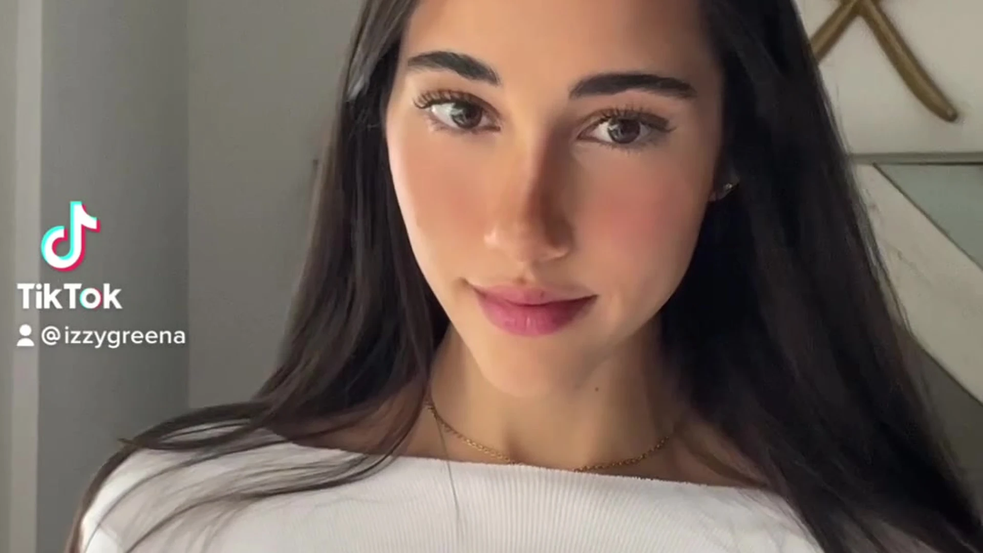 shrill Onlyfans Izzy Green simpcity full vid