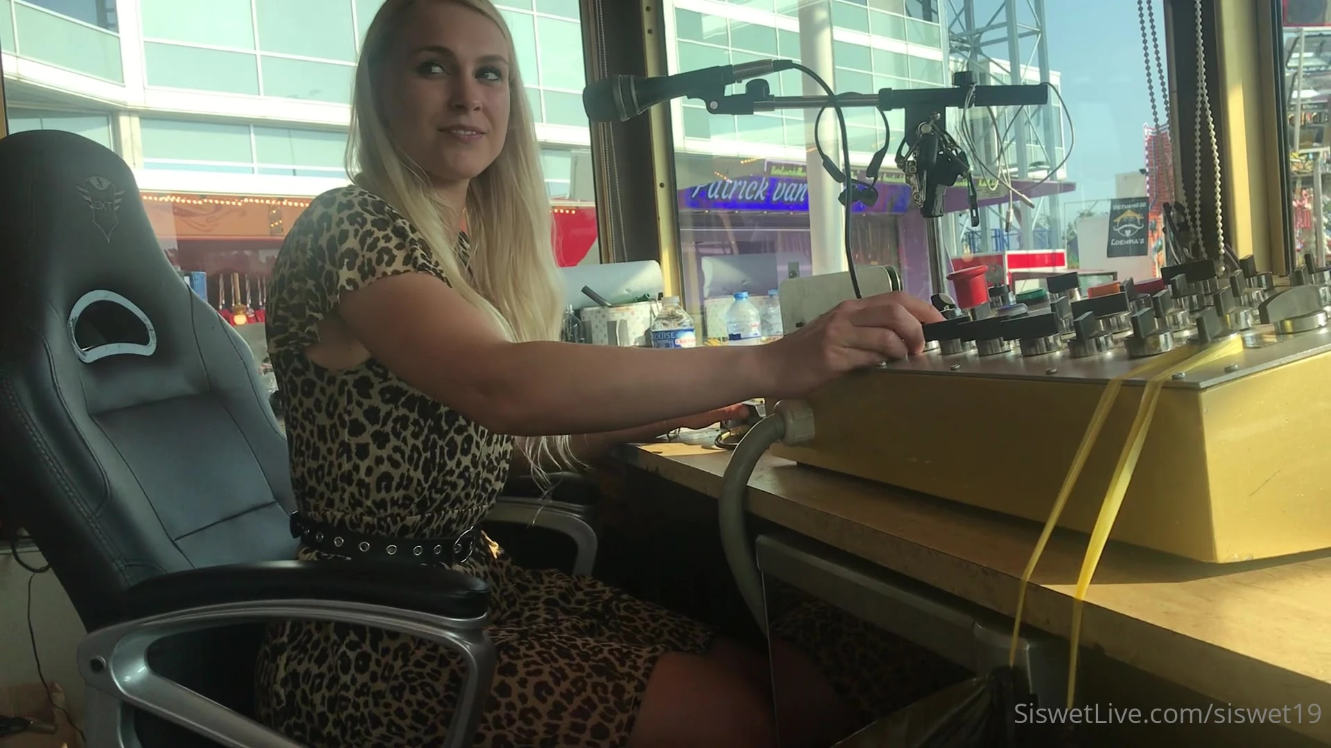 worker Siswet19 sex