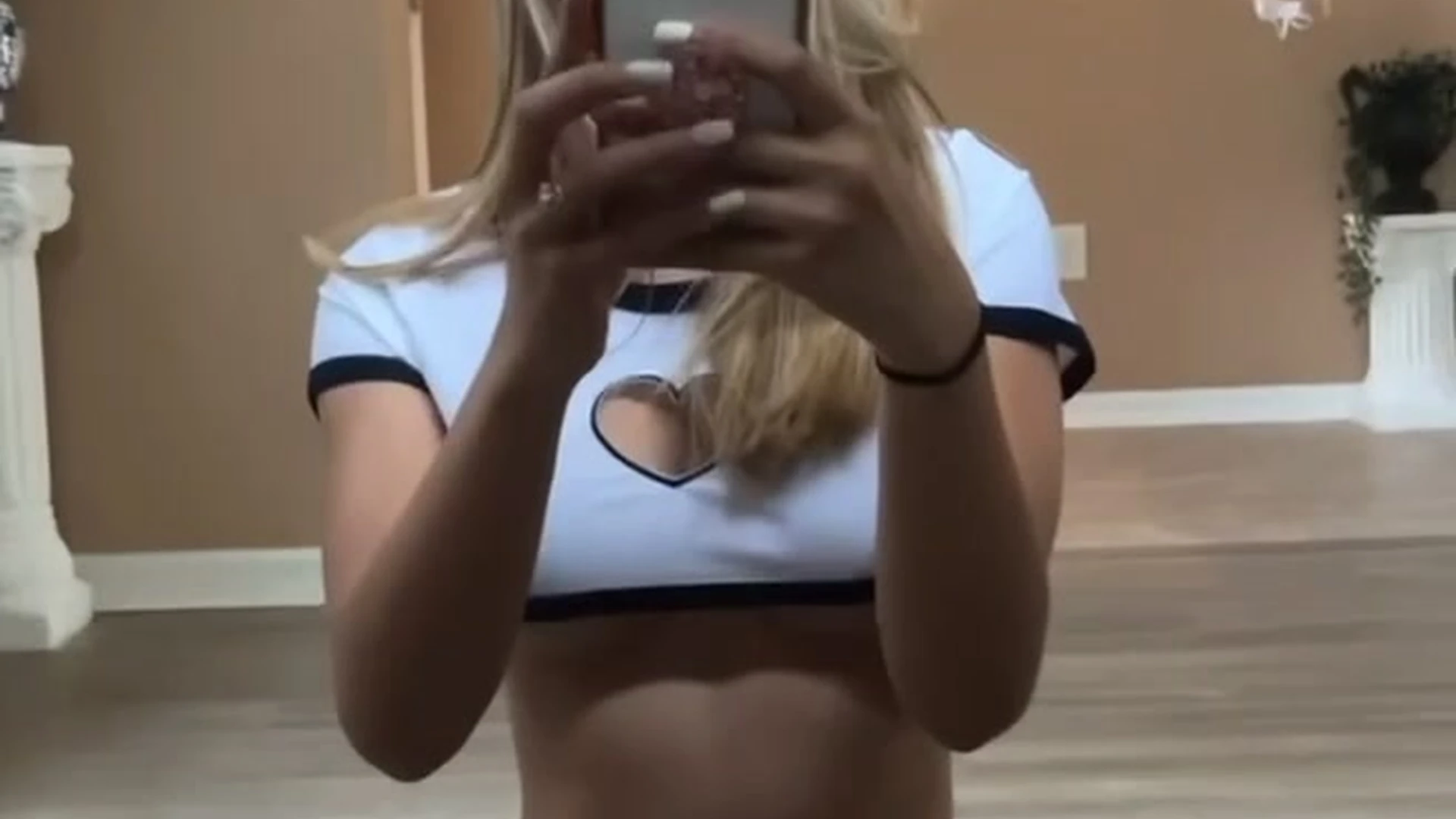 Exposed smutty Asian Kawaiisofey Nudes leak