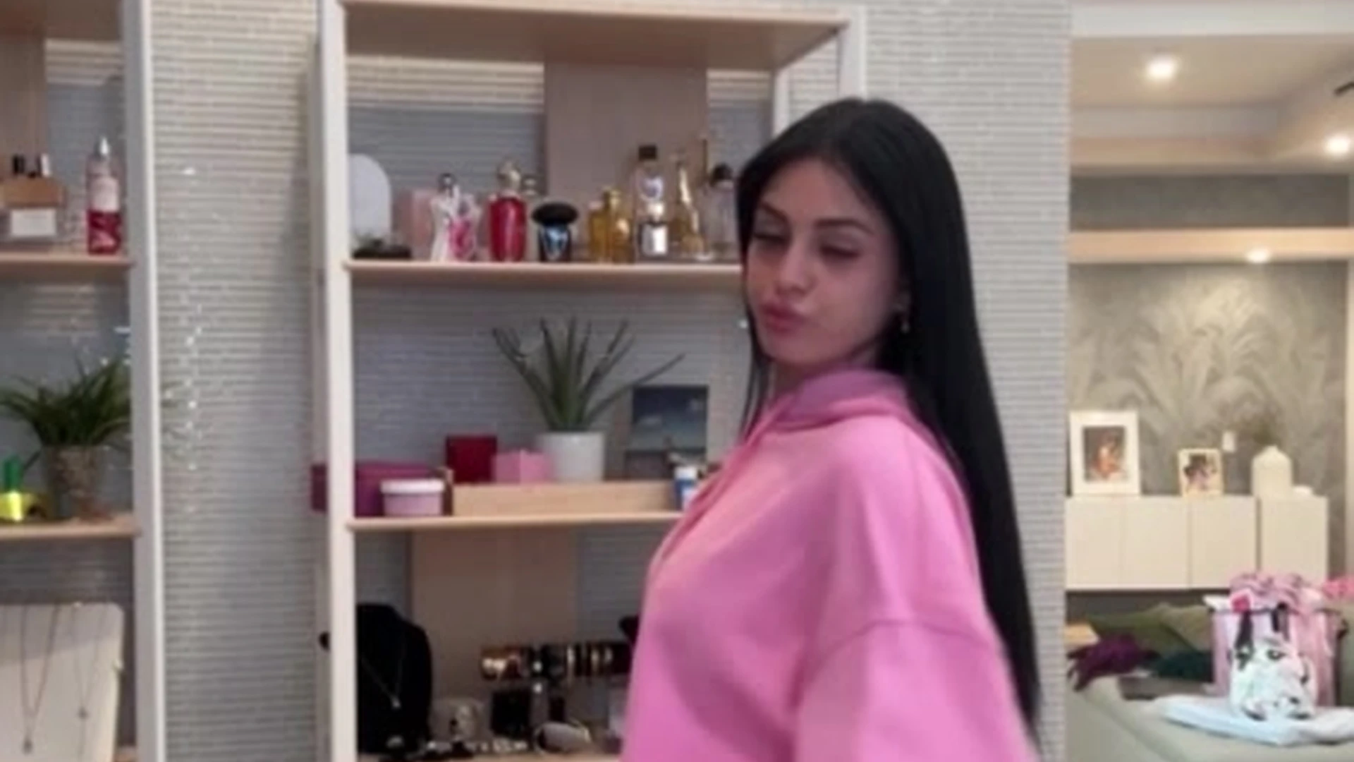 nan Dripping Skinny Camilla Araujo leak xxx
