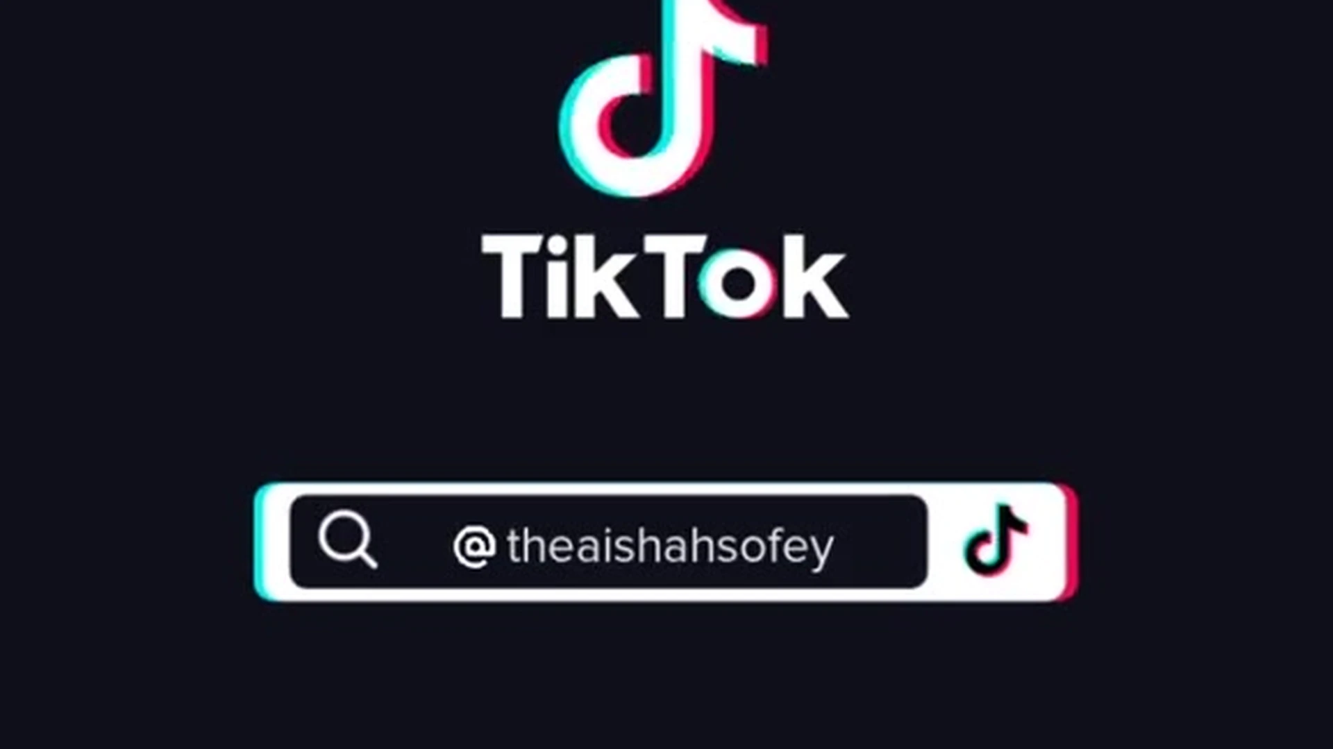tiny American Kawaiisofey camgirl