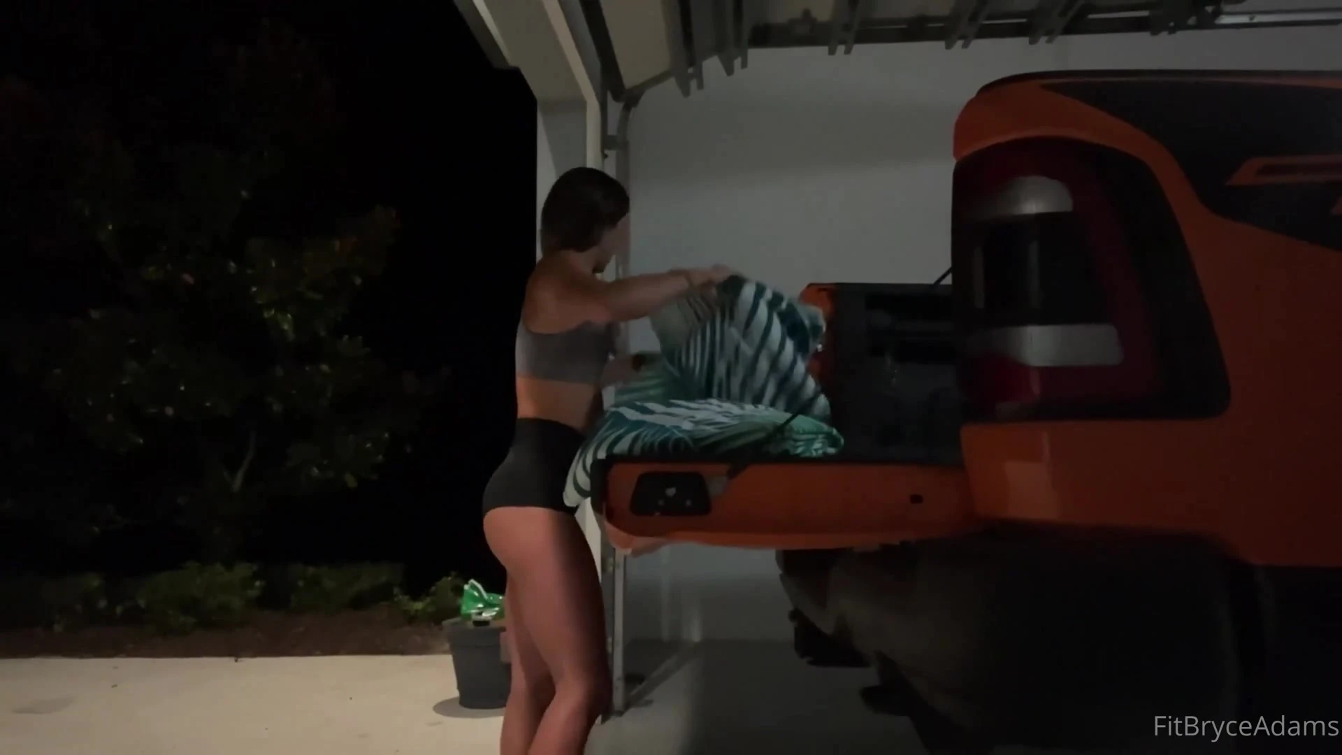 Exposed thrilled Petite Bryce Adams nan Clip
