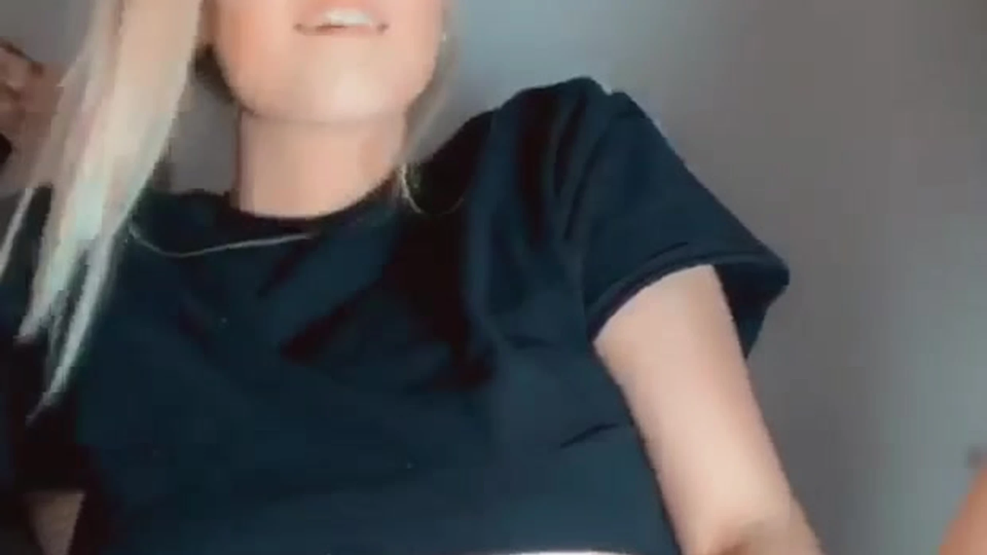 Affectionate Teen Csblondebombshell Nude exposed