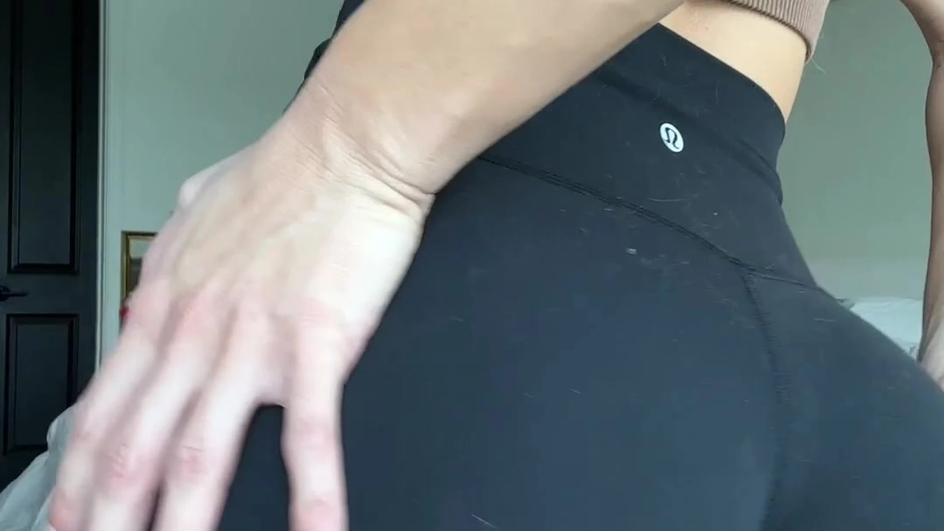 influencer Sweating brunette Natalie Roush ass
